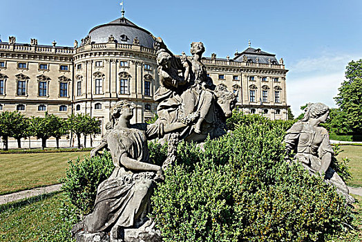 院落,南,花园,雕刻,多,维尔茨堡,住宅,宫殿,世界遗产,弗兰克尼亚,巴伐利亚,德国,欧洲