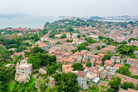 航拍福建厦门鼓浪屿风景名胜区风光