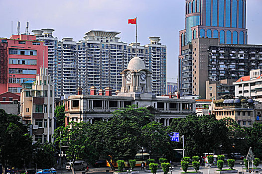 粤海关大楼,又名大钟楼,现为中国海关博物馆广州分馆,广东广州