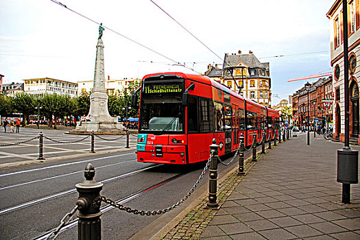 德国法兰克福的城市公交车