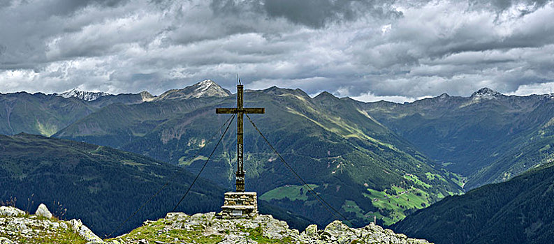 山脉全景,家,十字架,纪念,战争,受害者,提洛尔,奥地利,欧洲