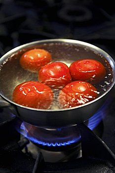 焯,西红柿