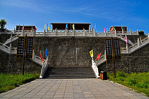 南省平顶山市鲁山县赵村乡上汤佛泉寺中原大佛