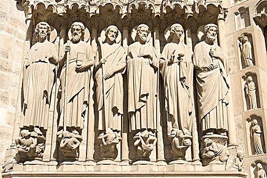 门徒,圣约翰,圣彼得,左边,中心,门口,巴黎圣母院,大教堂,巴黎,法国,欧洲