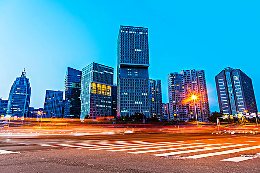 城市道路,建筑,夜景