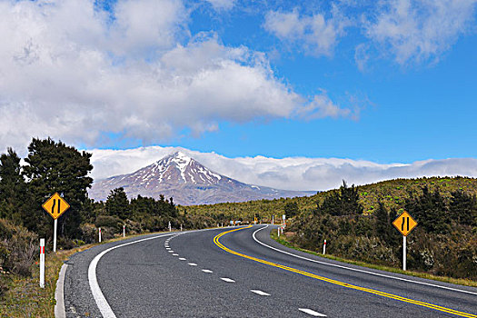 公路,道路,攀升,汤加里罗,东加里罗国家公园,北岛,新西兰