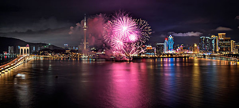 澳门,海面,夜景,灯光,大桥,烟花