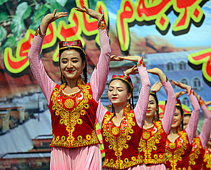 维吾尔族舞蹈