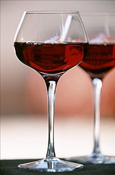 两个,玻璃杯,黑比诺葡萄酒,阿尔萨斯