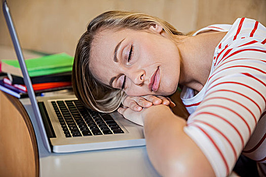 女学生,睡觉,班级,笔记本电脑,大学