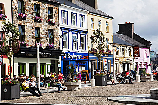 人,坐,户外,彩色,零售,建筑,克利夫登,戈尔韦郡,爱尔兰