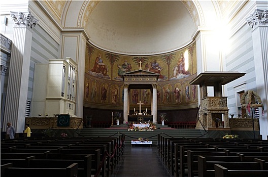 尼古拉教堂,波茨坦