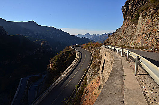 盘山公路