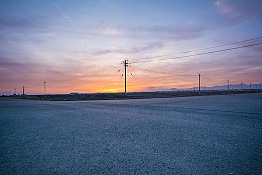 夕阳路面特写