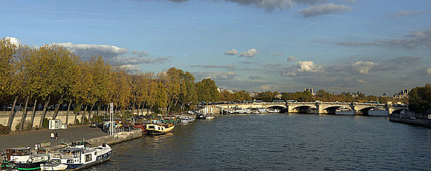 法国塞纳河