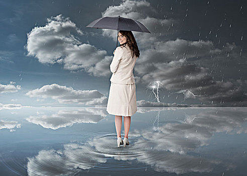 职业女性,拿着,黑色,伞,风暴,天气
