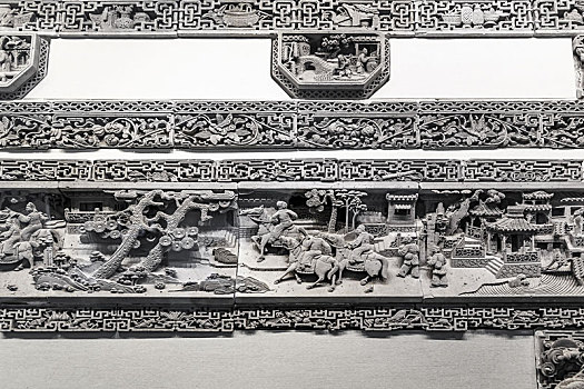 清代游春图人物门罩砖雕,安徽博物院馆藏