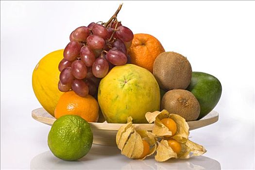 进口水果,木盘,瓜,葡萄,橙色,柠檬,酸浆属植物,猕猴桃,芒果,木瓜