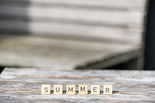 summer夏天拼字英文字母拼字游戏