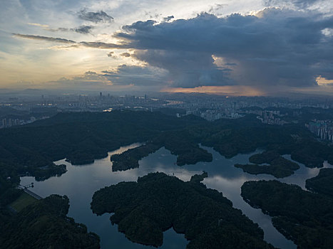 清晨时分的广东惠州市红花湖景区航拍风光