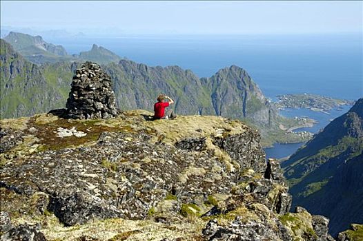 登山者,享受,顶峰,山,罗弗敦群岛,挪威