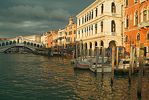 意大利,威尼斯,乌云,日落,摩托艇,大运河