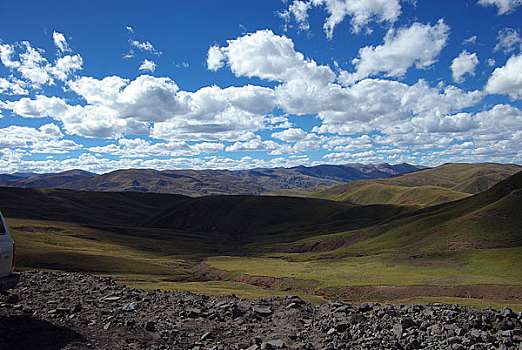 西藏雷集拉山