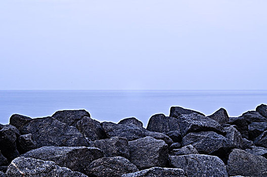石头,海堤,前景,平静,海洋,背景,场景,色彩,蓝色,黎明
