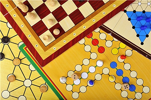 棋类游戏