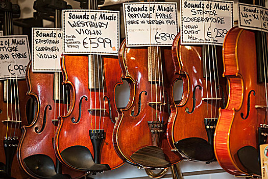 小提琴,音乐商店,凯瑞郡,爱尔兰,欧洲