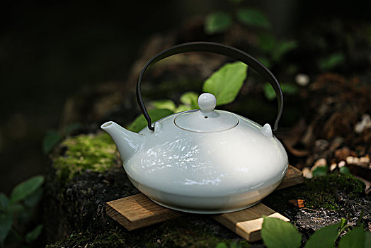 中式白瓷茶具