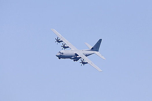洛克希德-马丁,大力神飞机,皇家空军,蓝天,白云,国际,飞行表演,2006年,格洛斯特郡,英格兰,英国,欧洲,欧盟