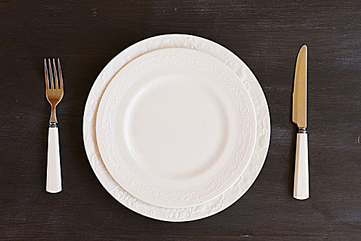 餐具,桌上,盘子,暗色,木质背景