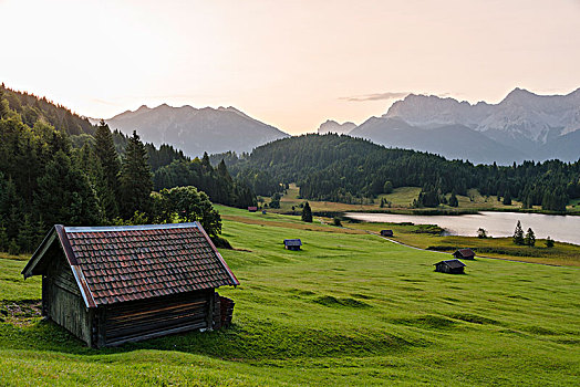 湖,日出,米滕瓦尔德,阿尔卑斯山,巴伐利亚,德国,欧洲