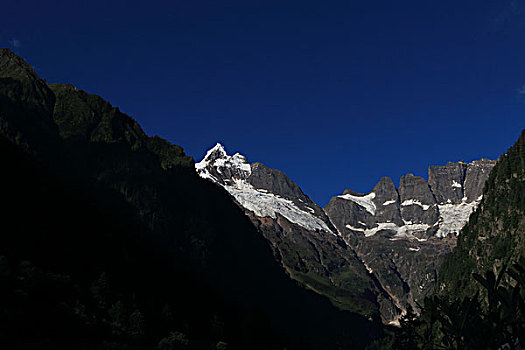 雪山