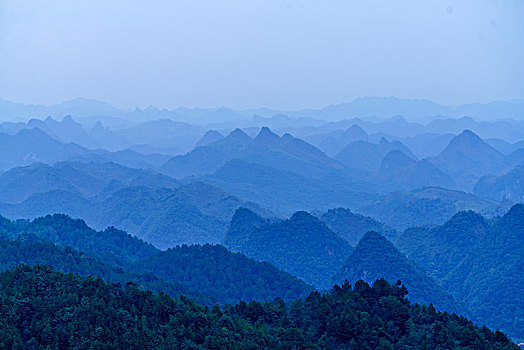 贵州荔波远山