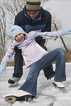 父亲,抓住,女儿,滑冰