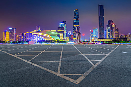 现代建筑和广州夜景