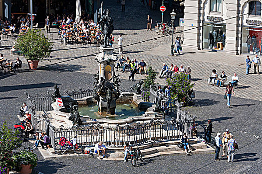 人,奥古斯都,喷泉,市政厅广场,奥格斯堡,巴伐利亚,德国,欧洲