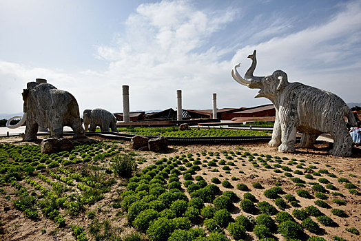 中国阳原泥河湾遗址群和建筑雕塑