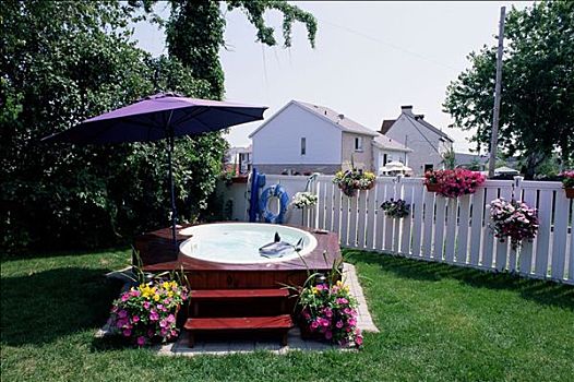 热浴盆,花园