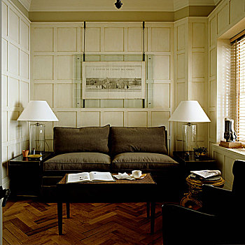 褐色,沙发,台灯,正面,白色,木头,墙壁