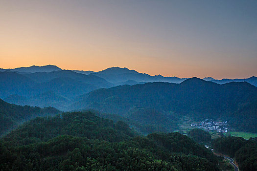 湘中丘陵田园风光