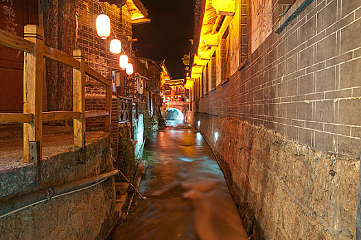 云南丽江古城夜景