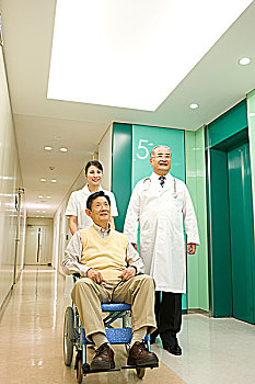 医生,护理,老人,轮椅,医院,走廊