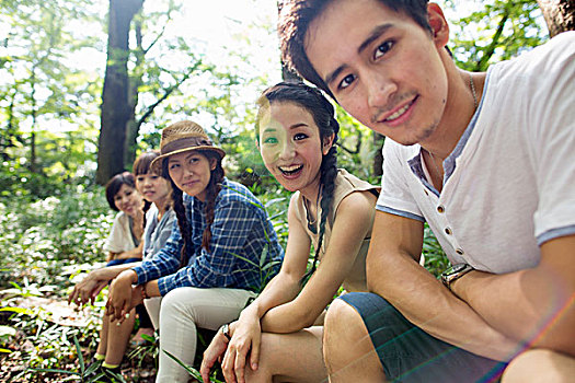 朋友,戶外,聚會,樹林