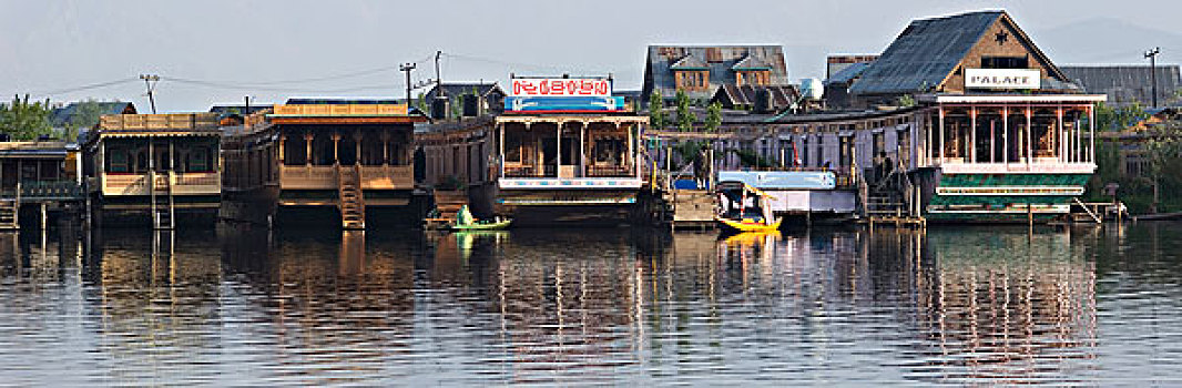 船屋,湖岸,斯利那加,查谟-克什米尔邦,印度