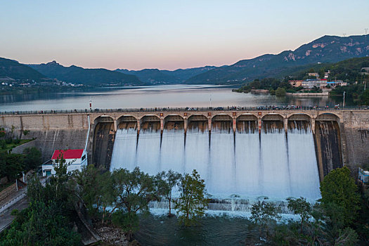 航拍济南锦绣川水库