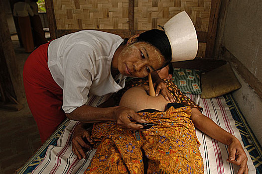 锡,54岁,老,助产士,孕妇,乡村,健康,中心,靠近,城镇,分开,缅甸