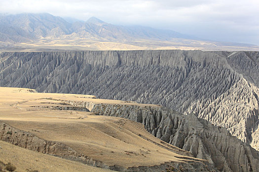 新疆独山子大峡谷